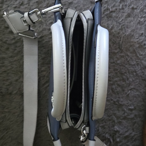 EUC Calvin Klein Crossbody Satchel - Picture 5 of 6